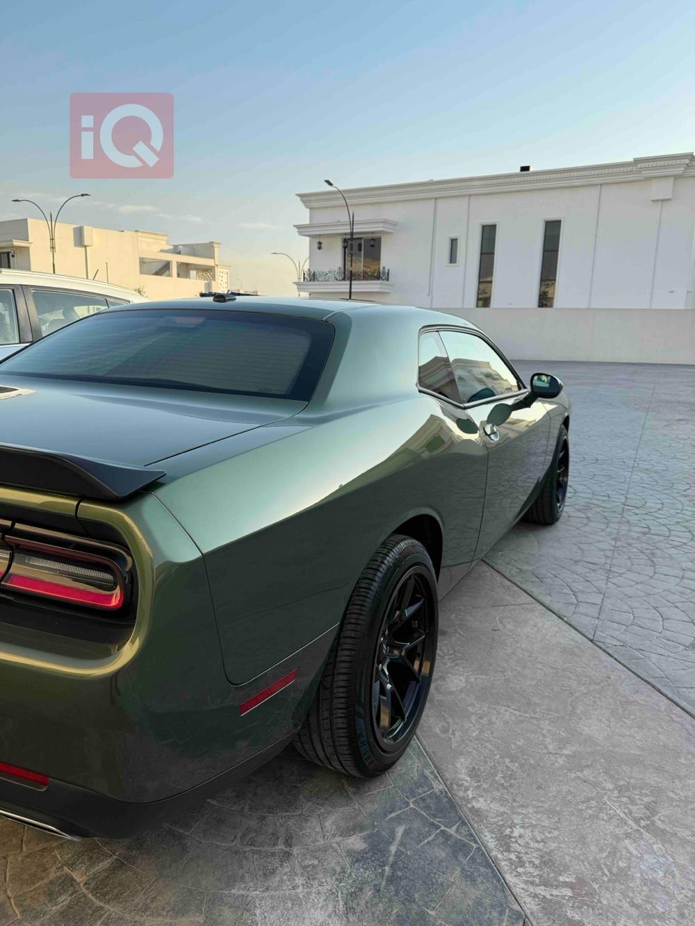 Dodge Challenger